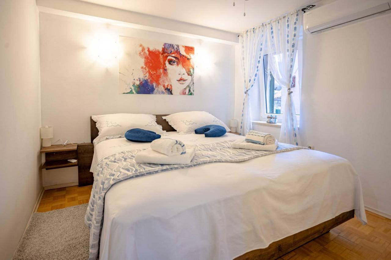 Daloro Suite Split Exterior foto